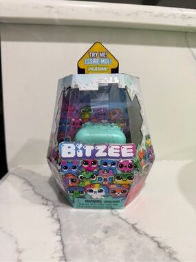 Bitzee interactive toy pet